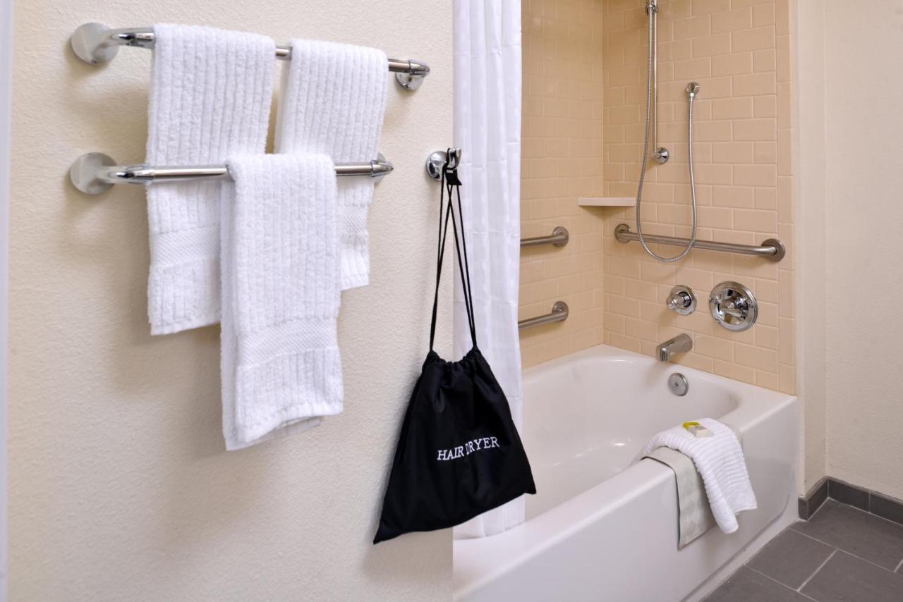 Candlewood Suites - Lodi By Ihg Esterno foto